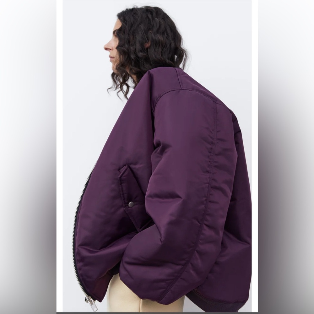 THE FRANKIE SHOP
Astra Bomber Jacket (Purple, M/L, Oversized) - Picture 4 of 9